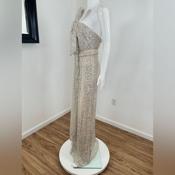 Badgley Mischka Strapless Sequin Bow Gown Size 14 - Picture 7 of 11